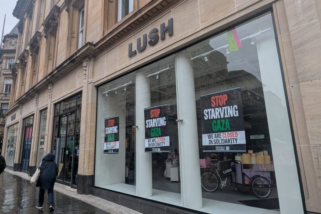 Lush Closes All UK Stores